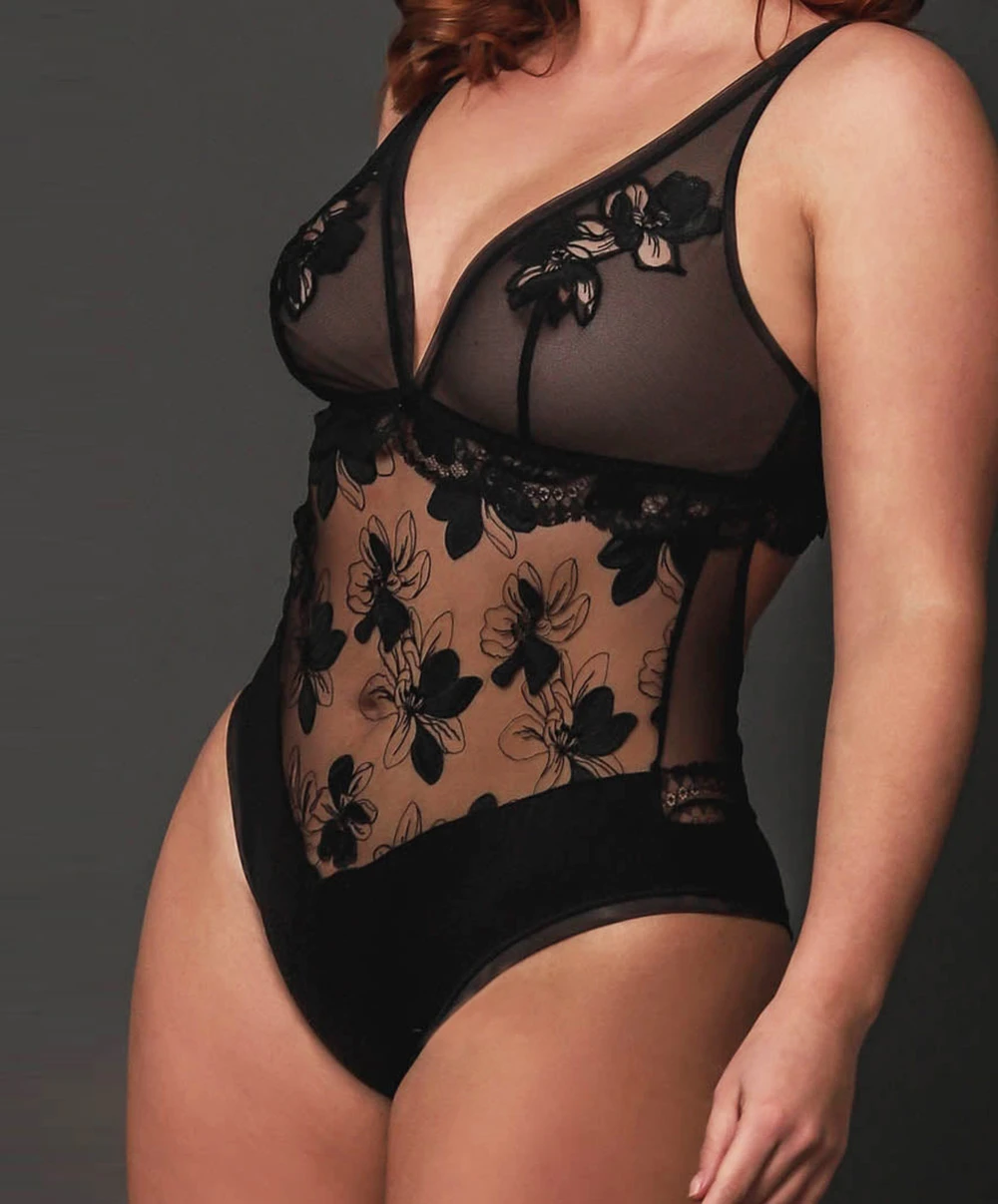 Body Ultra Sexy Sans Manches Lise Charmel De La Collection Lingerie De Charme Glamour Couture. 7 Body Ultra Sexy Sans Manches Lise Charmel De La Collection Lingerie De Charme Glamour Couture. – Image 5