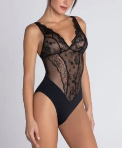 Body Prêt-à-porter Très Sexy Ligne Sublime En Dentelle De La Marque De Lingerie Française Lise Charmel.  -Sous Vêtement Soldes Magasin Body sexy pret a porter sans manches Lise Charmel Sublime en dentelle noir ALH5813 NO 3