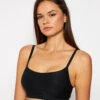 Bralette Paddée Bretelles Réglables Noire Invisible Collection Essentielle Soft Stretch De Chez Chantelle.  -Sous Vêtement Soldes Magasin Bralette paddee reglables Chantelle soft stretch noir C16A20 011 10