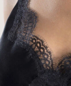 Caraco En Soie Aubade Collection Nightwear De Luxe Toi Mon Amour (ex. Soie D'Amour) Coloris Noir. -Sous Vêtement Soldes Magasin Caraco en soie fines bretelles Soie d Amour Aubade noir MS38 NOIR 3