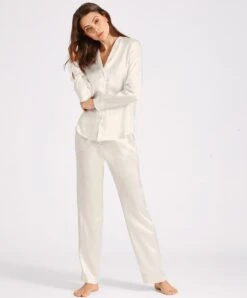 Pantalon En Soie Aubade Collection Toi Mon Amour Coloris Nacre. -Sous Vêtement Soldes Magasin Chemisier en soie Toi Mon Amour Soie d Amour Aubade nacre QS44 NACR 15