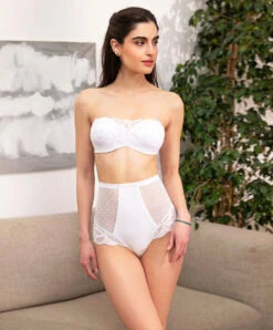 Culotte Gainante Taille Haute Collection Stricto Sensuelle De Chez Antigel Par Lise Charmel Coloris Blanc. -Sous Vêtement Soldes Magasin Culotte gainante taille haute Stricto Sensuelle blanc Antigel de Lise Charmel ECH0617 BL fashion 4