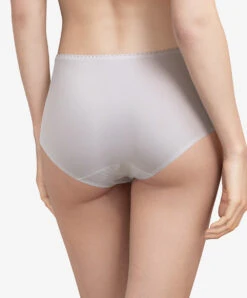 Culotte Maintien Taille Haute Blanche Chantelle Tiré De La Collection Quotidienne Instants. 6 Culotte Maintien Taille Haute Blanche Chantelle Tiré De La Collection Quotidienne Instants. -Sous Vêtement Soldes Magasin Culotte maintien Chantelle Instants blanc C13A80 010 2