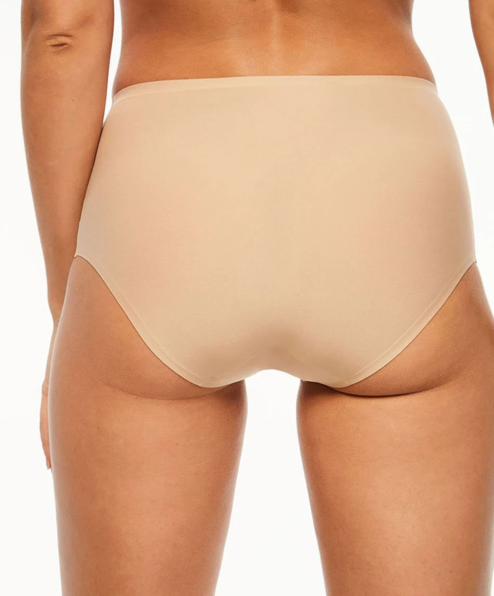 Culotte Taille Haute Chair Invisible Collection Essentielle Soft Stretch De Chez Chantelle. 10 Culotte Taille Haute Chair Invisible Collection Essentielle Soft Stretch De Chez Chantelle. – Image 8