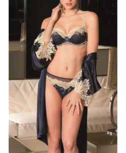 Déshabillé En Soie Splendeur Soie De Chez Lise Charmel. -Sous Vêtement Soldes Magasin Deshabille en soie Lise Charmel Splendeur Soie Bleu marine ALC2080 SM fashion