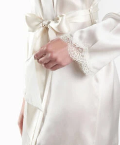 Kimono En Soie Aubade Collection Nightwear De Luxe Toi Mon Amour (ex. Soie D'Amour) Coloris Nacre. -Sous Vêtement Soldes Magasin Deshabille en soie Soie d Amour Aubade nacre MS65 NACR 4