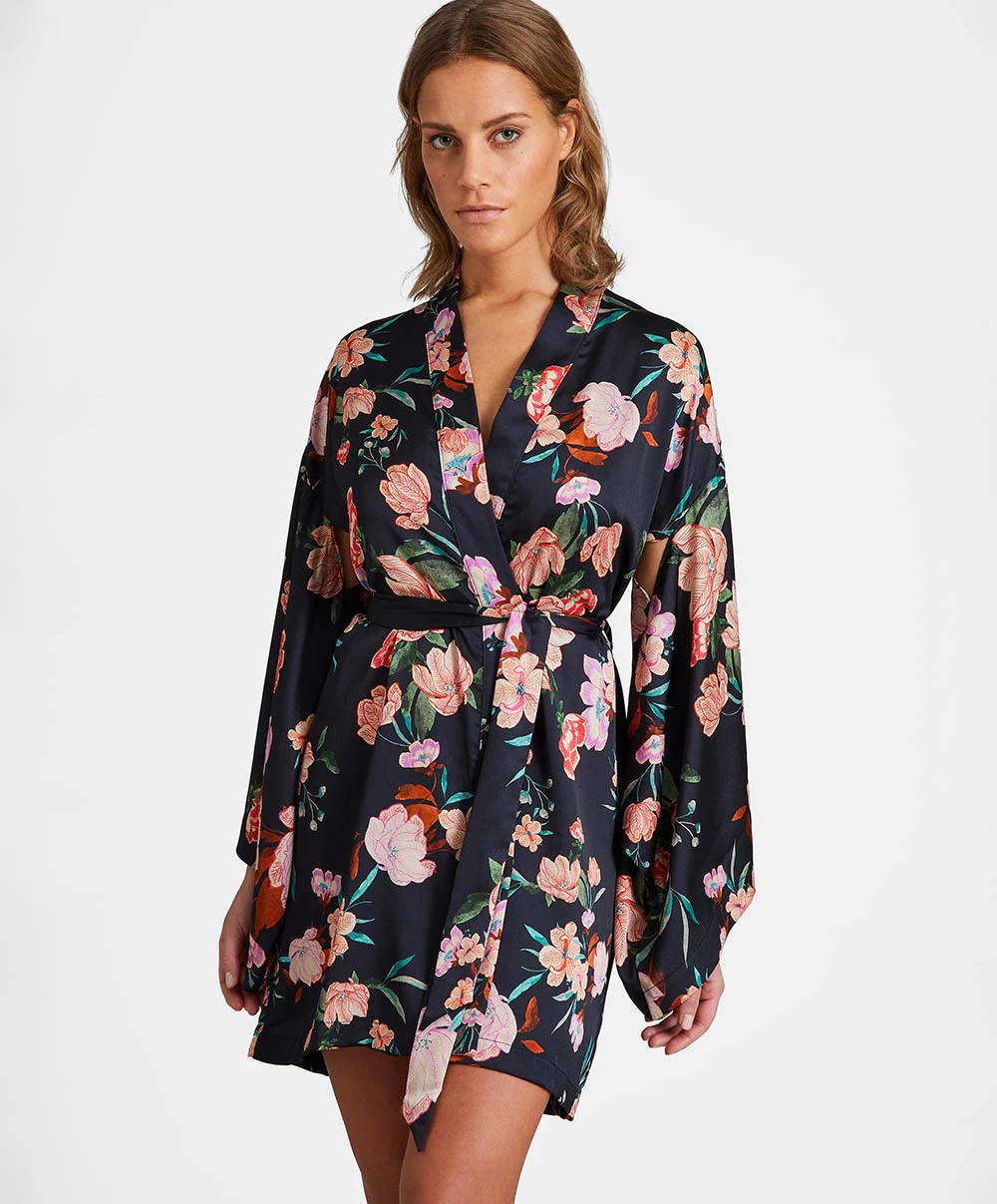 Kimono Aubade De La Collection Sweet Folk. 3 Kimono Aubade De La Collection Sweet Folk.
