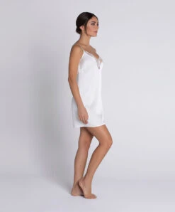 Nuisette Charme Ivoire Collection De Lingerie Nuptiale Source Beauté Par Lise Charmel. -Sous Vêtement Soldes Magasin Nuisette charme Lise Charmel Source Beaute ecru nacre ivoire ALH1072 EN 6
