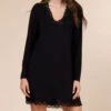 Nuisette Manches Longues Bien être Collection Homewear Simply Perfect En Coloris Noir De Chez Antigel Par Lise Charmel. -Sous Vêtement Soldes Magasin Nuisette manches longues bien etre Antigel de Lise Charmel Simply Perfect noir FNA1306 NO face