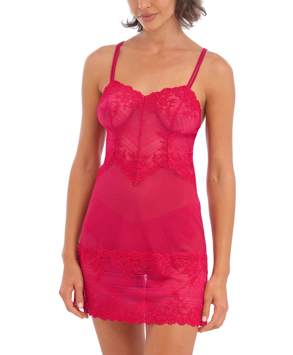 Nuisette Sexy Wacoal Collection Embrace Lace Coloris Persian Red. 3 Nuisette Sexy Wacoal Collection Embrace Lace Coloris Persian Red.
