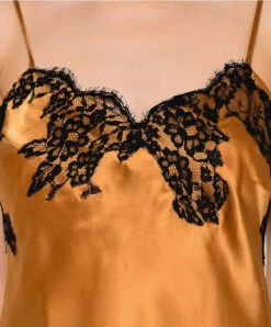 Nuisette Charme Lise Charmel Collection Splendeur Soie, Coloris Ambre (=caramel). -Sous Vêtement Soldes Magasin Nuisette soie charme Lise Charmel Splendeur soie ambre caramel ALC1080 SB details