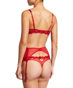 Porte-jarretelles Rouge De La Collection Permanente Soir De Venise Par Lise Charmel. 9 Porte-jarretelles Rouge De La Collection Permanente Soir De Venise Par Lise Charmel. -Sous Vêtement Soldes Magasin Porte jarretelles Lise Charmel Soir de Venise Rouge venise ACA4703 RV 103