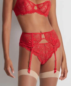 Porte-jarretelles Aubade De La Collection Lingerie Flowermania. -Sous Vêtement Soldes Magasin Porte jarretelles flowermania Aubade rouge LA50 ROFL