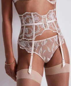 Serre-taille Aubade Season Of Love. -Sous Vêtement Soldes Magasin Serre taille season of love Aubade chair LC50 CARE