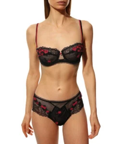 Shorty Collection L'amour En Liberté De La Maison De Lingerie Française Lise Charmel. 10 Shorty Collection L'amour En Liberté De La Maison De Lingerie Française Lise Charmel. -Sous Vêtement Soldes Magasin Shorty Lise Charmel l amour en liberte fuchsia ACH0405 LF 103