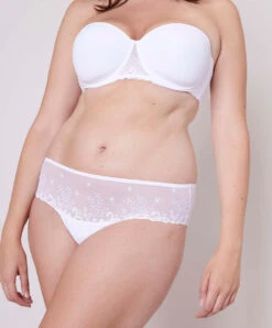 Simone Perele Shorty Simone Pérèle De La Collection De Lingerie Permanente Délice Coloris Blanc. -Sous Vêtement Soldes Magasin Shorty Simone Perele Delice poudre rose pastel 12X630 011 21