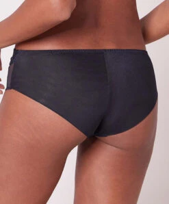 Simone Perele Shorty Collection Surprenante De Chez Simone Pérèle. -Sous Vêtement Soldes Magasin Shorty Simone Perele Surprenante nocturne bleu nuit 14L630 580 profil