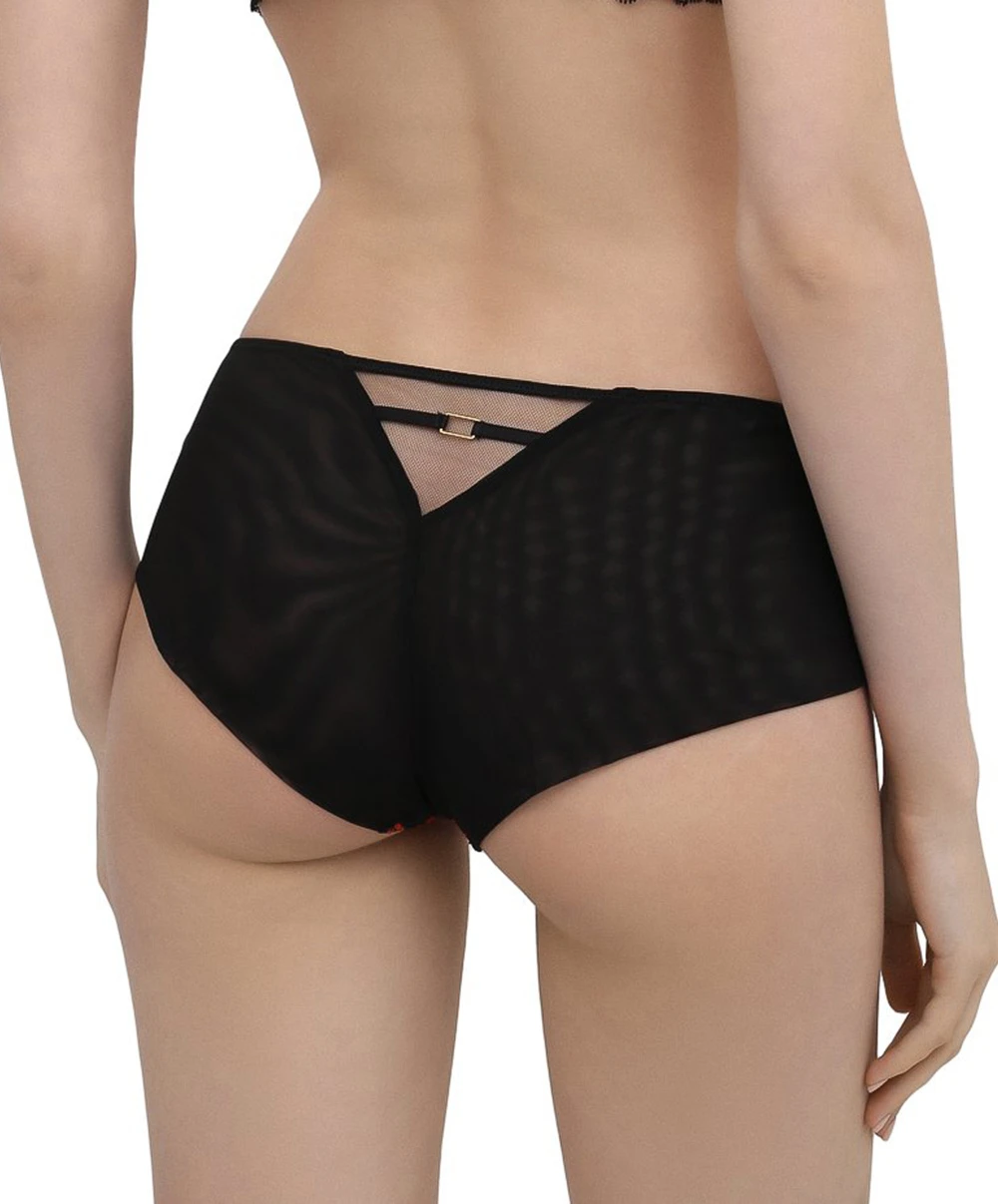 Shorty Grande Taille De La Collection De Lingerie Rencontre Intime Par Éprise De Lise Charmel. 4 Shorty Grande Taille De La Collection De Lingerie Rencontre Intime Par Éprise De Lise Charmel. – Image 2