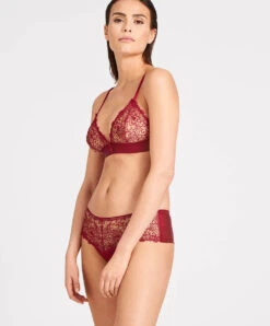 Shorty Collection Capsule Miss Karl De La Collaboration Karl Lagerfeld X Aubade. 9 Shorty Collection Capsule Miss Karl De La Collaboration Karl Lagerfeld X Aubade. -Sous Vêtement Soldes Magasin Shorty miss karl Aubade rubis UC70 RBIS 3