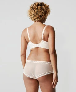 Shorty Dentelle Sexy Beige Doré  Collection Day To Night De Chez Chantelle.  -Sous Vêtement Soldes Magasin Shorty sexy Chantelle Day to Night beige dore chair C15F40 01N 5