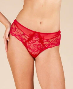 Shorty Sexy Rouge De La Collection Permanente Soir De Venise Par Lise Charmel. 10 Shorty Sexy Rouge De La Collection Permanente Soir De Venise Par Lise Charmel. -Sous Vêtement Soldes Magasin Shorty sexy Lise Charmel Soir de Venise Rouge venise ACA1403 RV 1