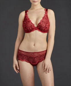 Shorty Taille Basse "Saint -Tropez" Collection Art Of Ink De Chez Aubade, Coloris French Red. 7 Shorty Taille Basse "Saint -Tropez" Collection Art Of Ink De Chez Aubade, Coloris French Red. -Sous Vêtement Soldes Magasin Shorty taille basse st tropez Art of ink french red Aubade rouge TD70 FREN 3