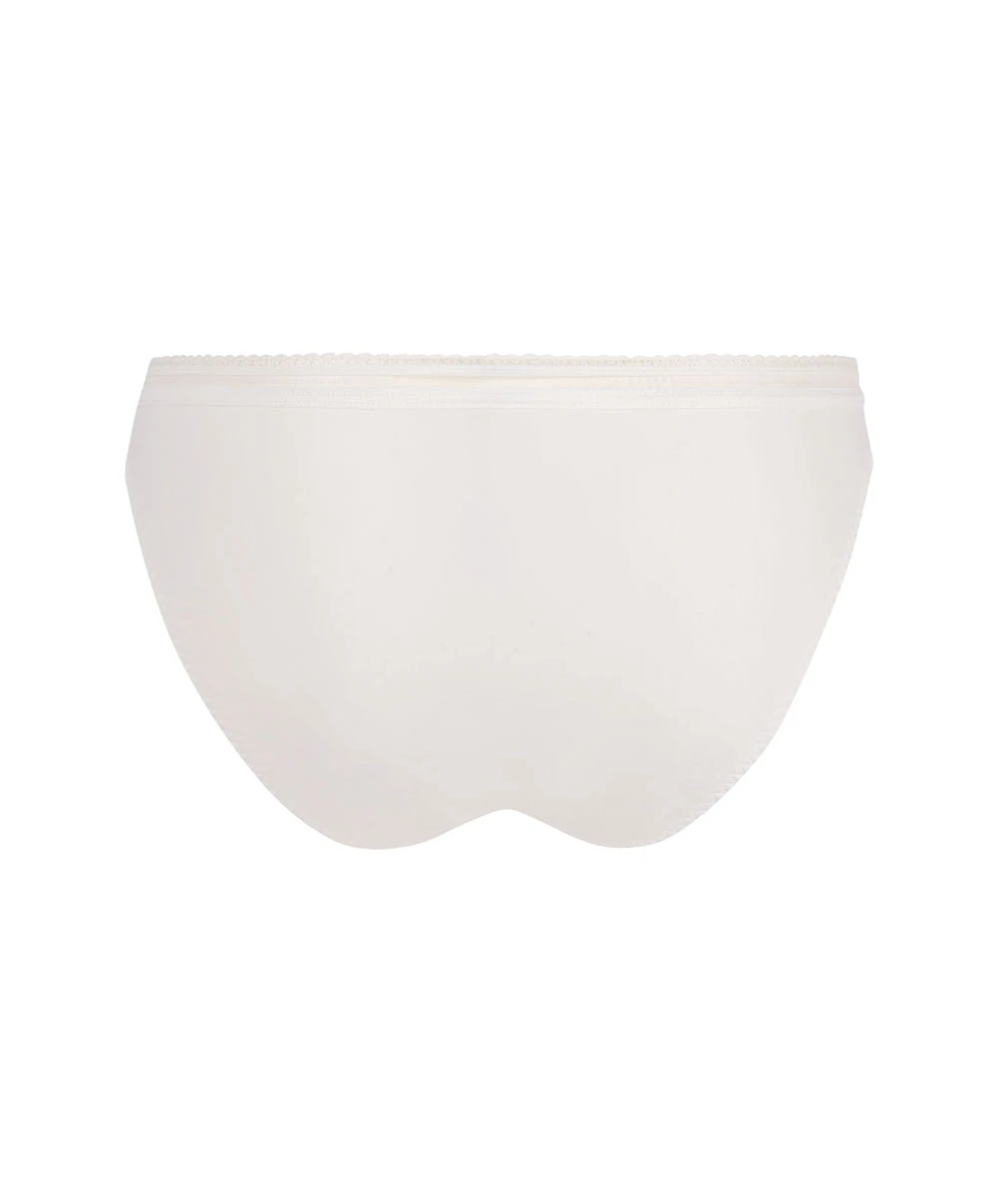 Slip Collection Stricto Sensuelle De Chez Antigel Par Lise Charmel. 4 Slip Collection Stricto Sensuelle De Chez Antigel Par Lise Charmel. – Image 2