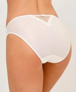 Slip "fantaisie" à Dos Opaque En Soie Lise Charmel Collection Splendeur Soie Coloris écru Nacre (=ivoire). -Sous Vêtement Soldes Magasin Slip dos opaque en soie Lise Charmel Splendeur soie ecru nacre ivoire ACC0280 EN 2