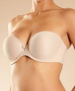 Soutien-gorge Bandeau Chantelle 6 Soutien-gorge Bandeau Chantelle -Sous Vêtement Soldes Magasin Soutien gorge Bandeau Chantelle vous et moi chair C21360 1