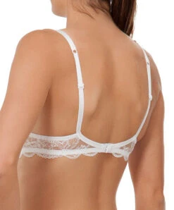 Soutien-gorge Charmel-bra Push-up Effet Repulpant (avec Coussinets Amovibles), Collection Soir De Venise De Chez Lise Charmel 7 Soutien-gorge Charmel-bra Push-up Effet Repulpant (avec Coussinets Amovibles), Collection Soir De Venise De Chez Lise Charmel -Sous Vêtement Soldes Magasin Soutien gorge Charmel bra Push up Lise Charmel Soir de Venise Blanc ACA3503 BL dos
