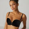 Simone Perele Soutien-gorge Bandeau Coque Avec Armatures Bretelles Amovibles Simone Pérèle Collection De Lingerie Permanente Karma Coloris Noir. -Sous Vêtement Soldes Magasin Soutien gorge bandeau coque avec armatures bretelles amovibles Simone Perele Karma noir 12V302 015 1