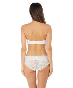 Soutien-gorge Bandeau En Dentelle Bretelles Amovibles Multi-positions Collection De Lingerie Permanente Wacoal Halo Lace, Coloris Ivoire. -Sous Vêtement Soldes Magasin Soutien gorge bandeau en dentelle bretelles amovibles multi positions Wacoal Halo Lace noir ivoire ivory IVY WA854205 IVY 4