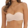 Soutien-gorge Bandeau Moulé Bretelles Amovibles Invisible Collection De Lingerie Quotidienne Accord Coloris Frappe (=peau) Par Wacoal.  -Sous Vêtement Soldes Magasin Soutien gorge bandeau moule bretelles amovibles invisible Wacoal Accord frappe chair WE600415 FRP 8