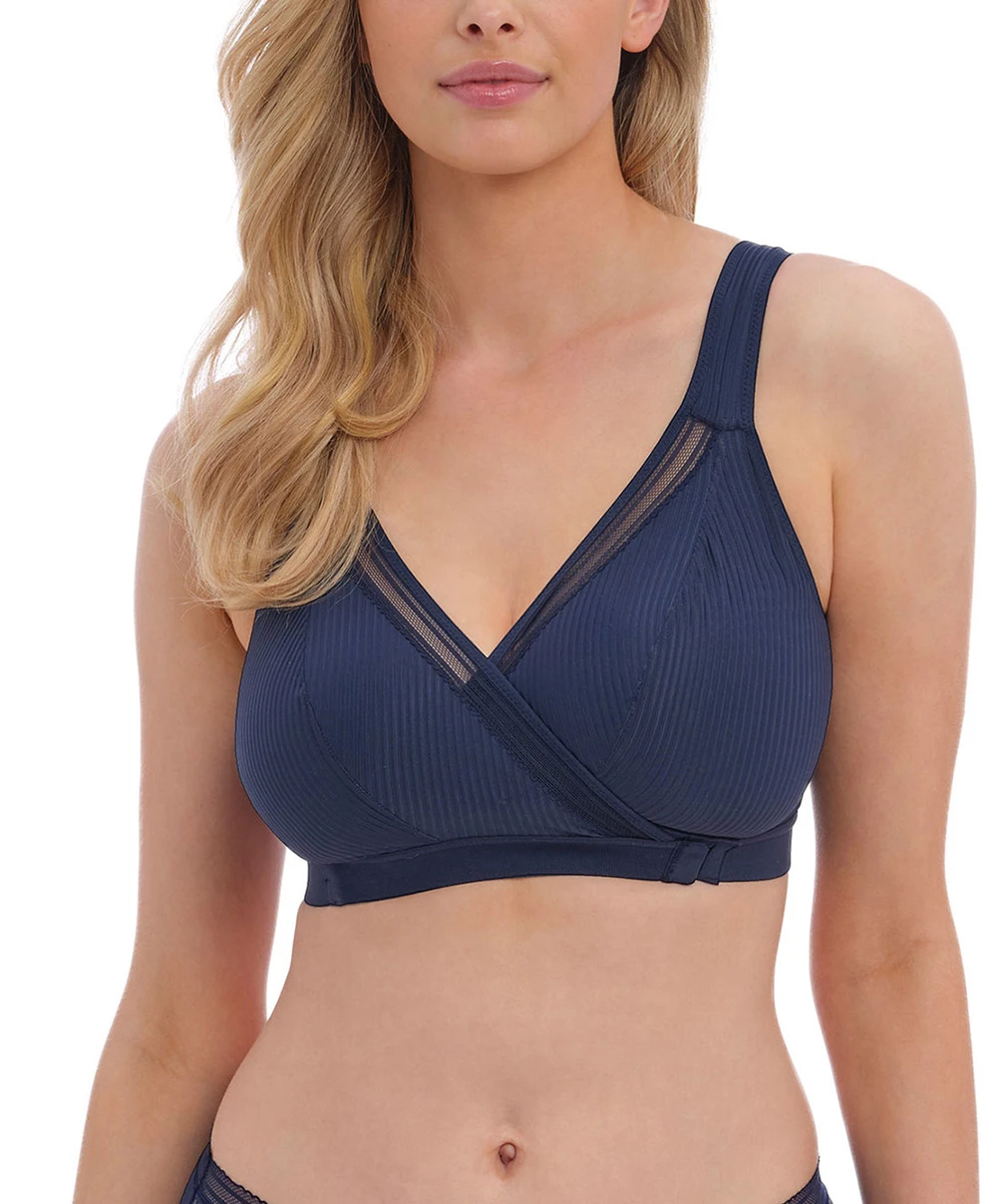 Soutien-gorge Brassière Bralette Sans Armatures Collection Fusion Coloris Navy (=bleu Marine)de Chez Fantasie Par La Maison De Lingerie Wacoal. 3 Soutien-gorge Brassière Bralette Sans Armatures Collection Fusion Coloris Navy (=bleu Marine)de Chez Fantasie Par La Maison De Lingerie Wacoal.