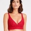 Soutien-gorge Brassière Confort Sans Armatures Bralette Rouge De La Collection Lingerie Permanente Rosessence Par Aubade Paris. -Sous Vêtement Soldes Magasin Soutien gorge brassiere confort sans armatures bralette Rosessence gala Aubade rouge HK10 02 GALA 2