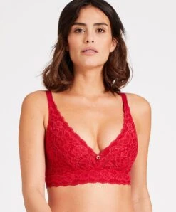 Soutien-gorge Brassière Confort Sans Armatures Bralette Rouge De La Collection Lingerie Permanente Rosessence Par Aubade Paris.