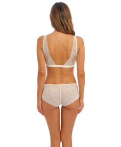 Soutien-gorge Brassière Sans Armatures Wacoal De La Collection Lace Perfection, Coloris Gardenia (=ivoire). -Sous Vêtement Soldes Magasin Soutien gorge brassiere sans armatures Wacoal Lace Perfection gardenia ivoire WE135008 GAD 5004 GAD 103
