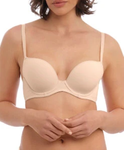 Soutien-gorge Contour Moulé Lisse Collection De Lingerie Quotidienne Accord Coloris Frappe (=peau) Par Wacoal.
