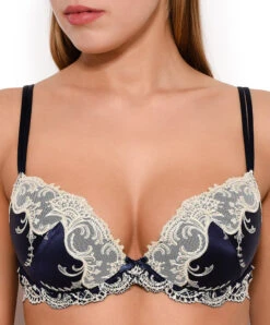 Soutien-gorge Coque Splendeur Soie De La Marque Lise Charmel -Sous Vêtement Soldes Magasin Soutien gorge coque Lise Charmel Splendeur Soie Bleu marine ACC8580 SM face