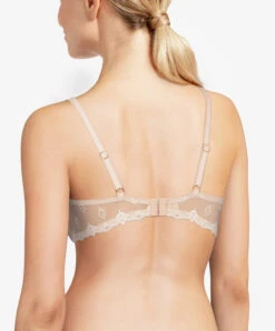 Soutien-gorge Corbeille Chair Collection Champs Elysées De La Marque De Lingerie Chantelle. 6 Soutien-gorge Corbeille Chair Collection Champs Elysées De La Marque De Lingerie Chantelle. -Sous Vêtement Soldes Magasin Soutien gorge corbeille Chantelle champs elysees dune chair C26050 097 2