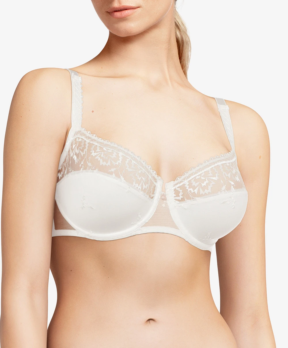 Soutien-gorge Corbeille Chantelle Lingerie De La Collection Every Curve Coloris Milk. 3 Soutien-gorge Corbeille Chantelle Lingerie De La Collection Every Curve Coloris Milk.