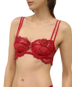 Soutien-gorge Corbeille Lise Charmel De La Collection Lingerie Rouge Tellement Glamour. 13 Soutien-gorge Corbeille Lise Charmel De La Collection Lingerie Rouge Tellement Glamour. -Sous Vêtement Soldes Magasin Soutien gorge corbeille Lise Charmel tellement glamour rubis ACH3004 SR 101