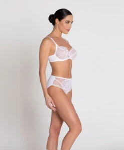Soutien-gorge Corbeille Grande Taille Collection De Lingerie Blanche Féérie Couture Par Lise Charmel. -Sous Vêtement Soldes Magasin Soutien gorge corbeille grand taille Lise Charmel Feerie Couture blanc BCH2874 BL 506
