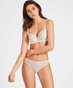 Soutien-gorge Emboitant Collection Lingerie Joyau éternel De La Marque Iconique Aubade. -Sous Vêtement Soldes Magasin Soutien gorge emboitant joyau eternel Aubade opaline UBF13 OPLI 6