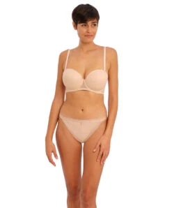 Soutien-gorge Moulé Avec Armatures Bretelles Amovibles De La Collection Tailored Coloris Beige Naturel Par Freya Lingerie.  -Sous Vêtement Soldes Magasin Soutien gorge moule armatures bretelles amovibles Freya Tailored natural beige chair AA401109 NAE 506