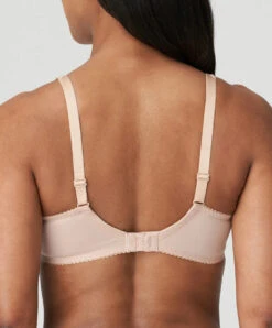 Soutien-gorge Moulé Emboitant Grande Taille Dentelle Collection Madison De Chez PrimaDonna En Coloris Café Latte (=chair). -Sous Vêtement Soldes Magasin Soutien gorge moule emboitant grande taille en dentelle PrimaDonna Madison caffe latte chair 0262127 CAL 503