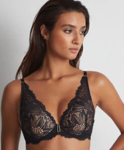 Soutien-gorge Plongeant Foulard Aubade De La Collection Lingerie Flowermania.