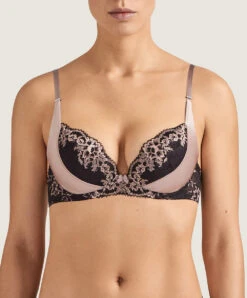 Soutien-gorge Push-up Collection Femme Glamour Coloris Sonate (rose Poudré) De Chez Aubade Paris.