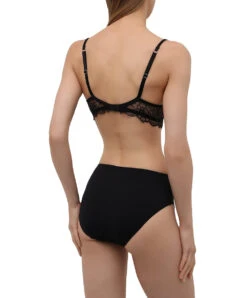 Soutien-gorge Push-up Ligne Sublime En Dentelle De La Marque De Lingerie Française Lise Charmel.  -Sous Vêtement Soldes Magasin Soutien gorge push up Lise Charmel Sublime en dentelle noir ACH3513 NO 504