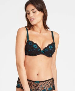 Soutien-gorge Push-up Aubade De La Collection Lingerie Fièvre Andalouse. -Sous Vêtement Soldes Magasin Soutien gorge push up fievre andalouse Aubade lapis lazuli QC18 LPLA 4